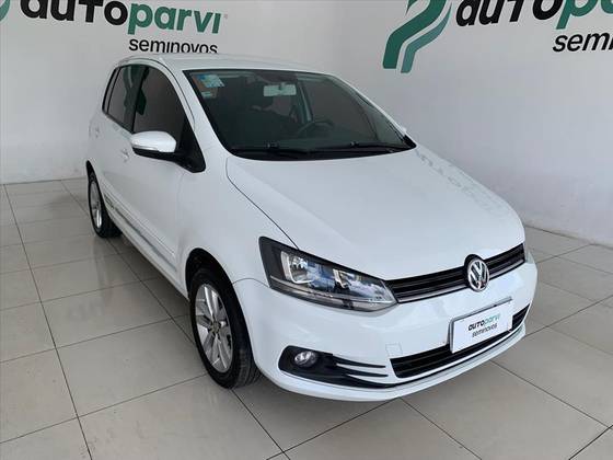 VOLKSWAGEN FOX 1.6 MSI TOTAL FLEX CONNECT 4P MANUAL VOLKSWAGEN FOX 1.6 MSI TOTAL FLEX CONNECT 4P MANUAL